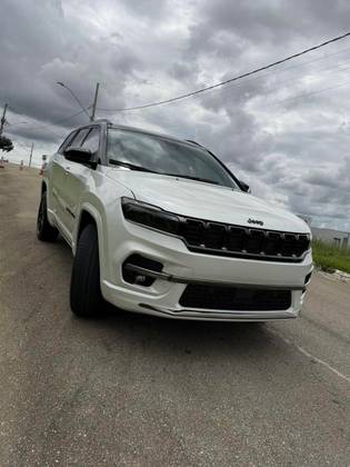 JEEP COMMANDER 2.0 HURRICANE 4 TURBO GASOLINA BLACKHAWK AT9